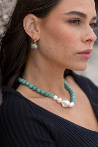 MINI GLOBE EARRINGS - RUBY FUCHSITE